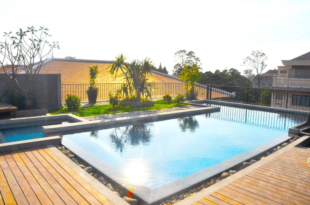 Sun Inns Hotel Siem Reap Exteriör bild