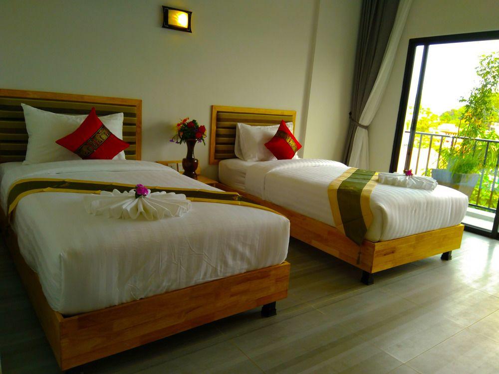 Sun Inns Hotel Siem Reap Exteriör bild