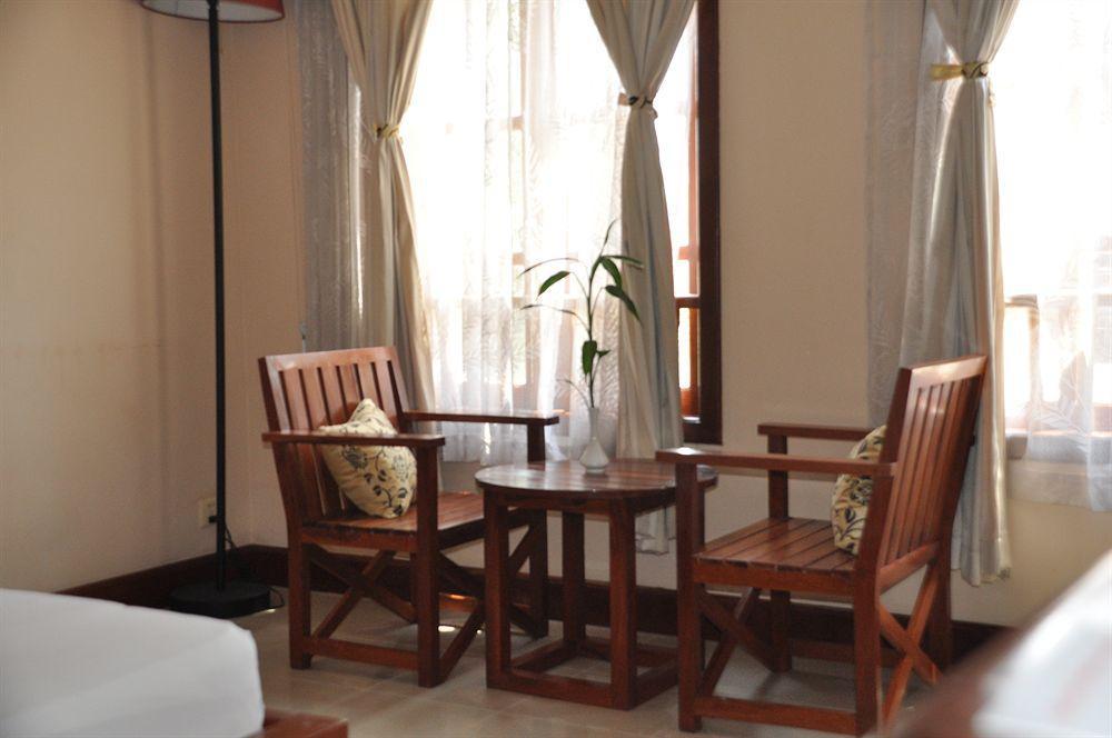 Sun Inns Hotel Siem Reap Exteriör bild