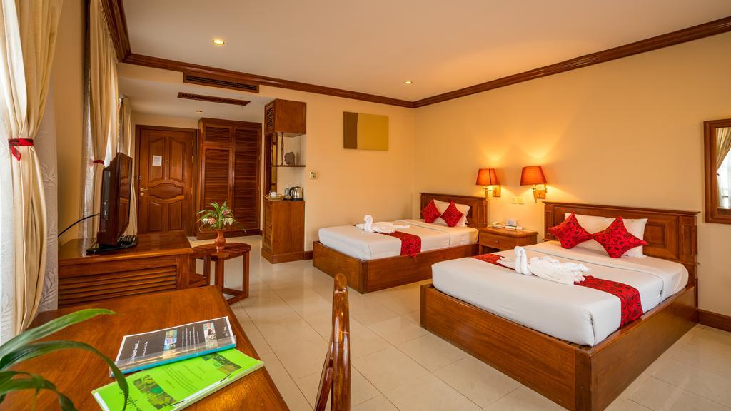 Sun Inns Hotel Siem Reap Exteriör bild