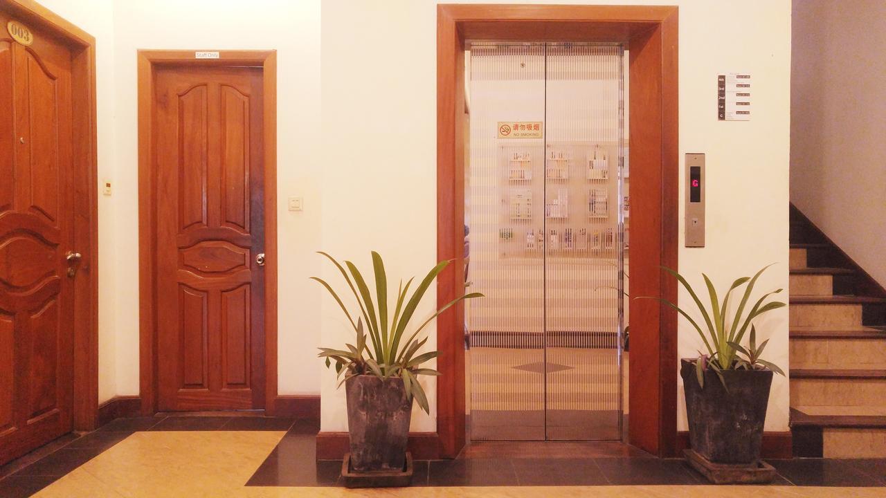 Sun Inns Hotel Siem Reap Exteriör bild