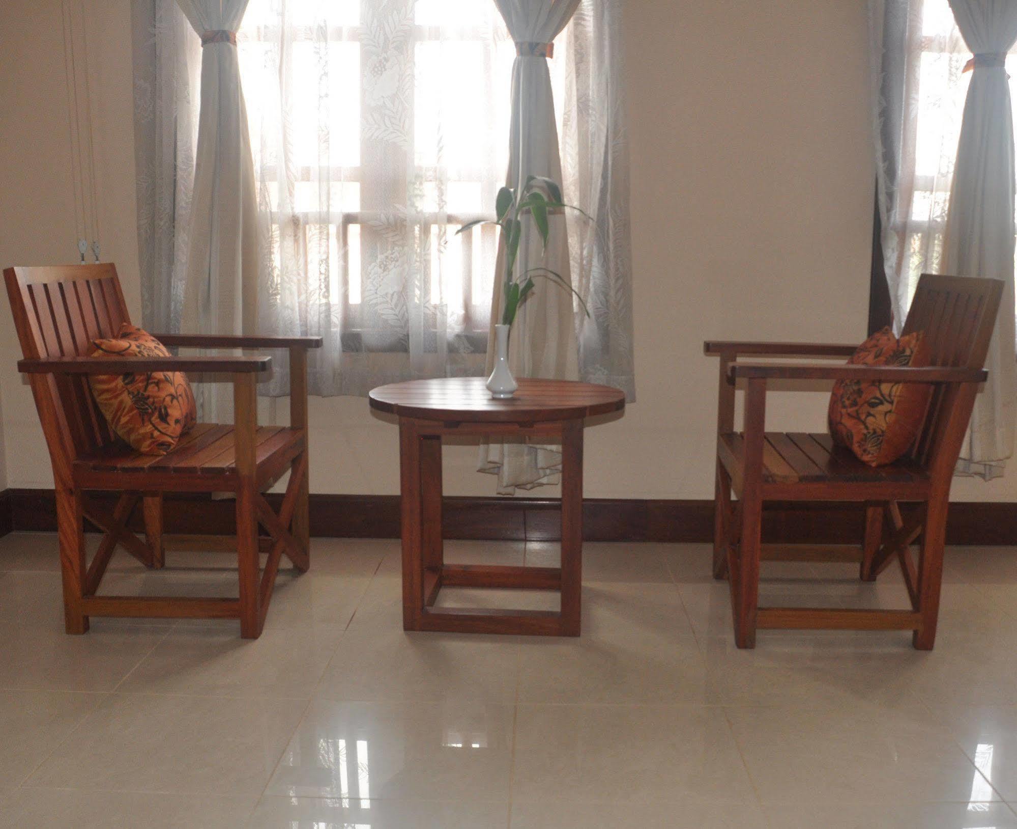 Sun Inns Hotel Siem Reap Exteriör bild